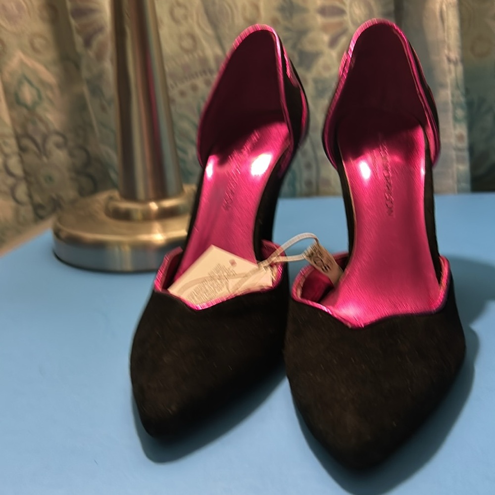 Sigerson Morrison heels NWT size 71/2 pink and black